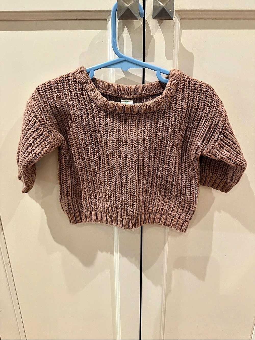 little navy organic Cotton Sweater Size 3-6M Like New